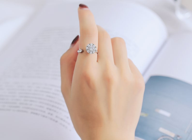 SNOWFLAKE RING