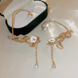 FLORAL CUFF EARRINGS